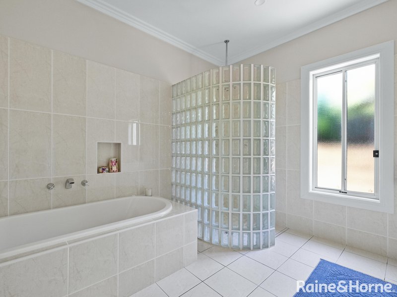 Photo - 4 Negundo Place, Kelso NSW 2795 - Image 12