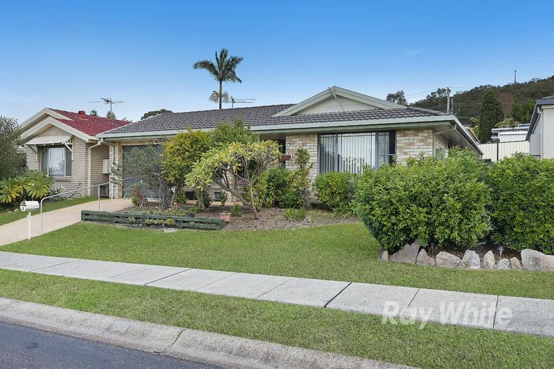 4 Nelmes Close, Toronto NSW 2283