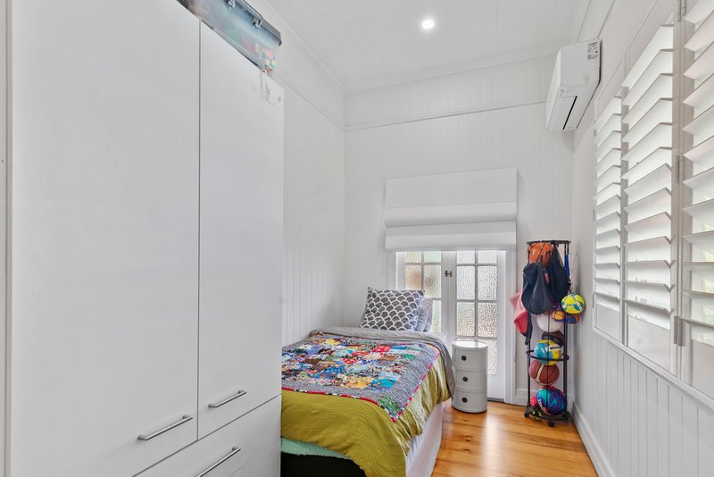 Photo - 4 Nelson Street, Dutton Park QLD 4102 - Image 8