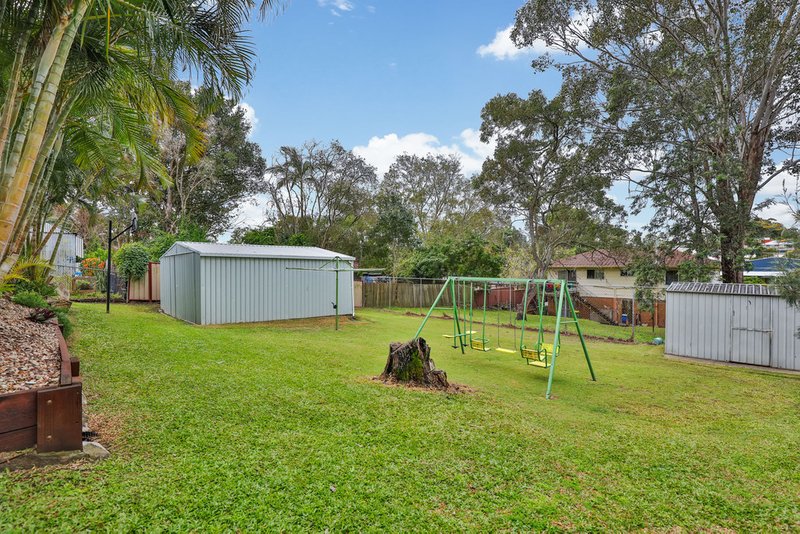 Photo - 4 Nerine Street, Kingston QLD 4114 - Image 3