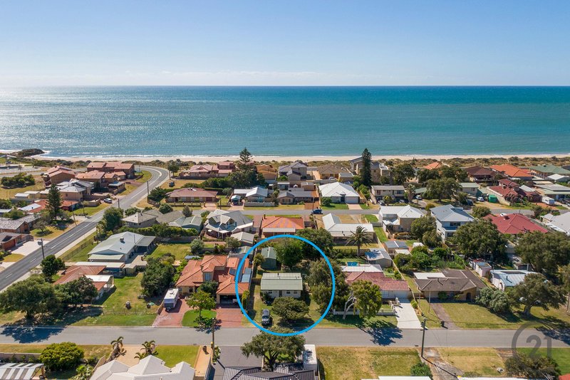 Photo - 4 Nestor Way, Silver Sands WA 6210 - Image 1