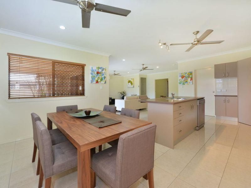 Photo - 4 Newberry Street, Smithfield QLD 4878 - Image 4