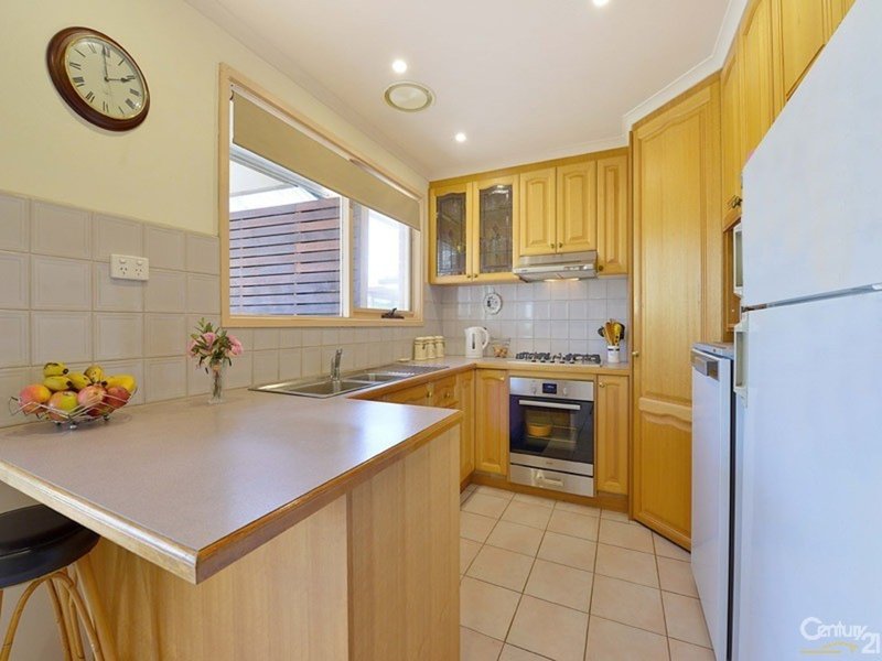 Photo - 4 Newcombe Court, Clarinda VIC 3169 - Image 3