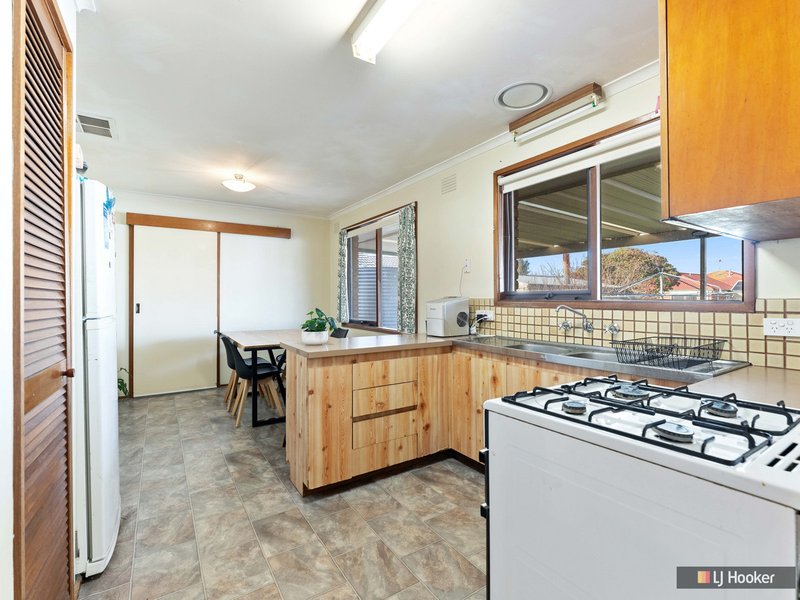 Photo - 4 Newell Street, Lara VIC 3212 - Image 5