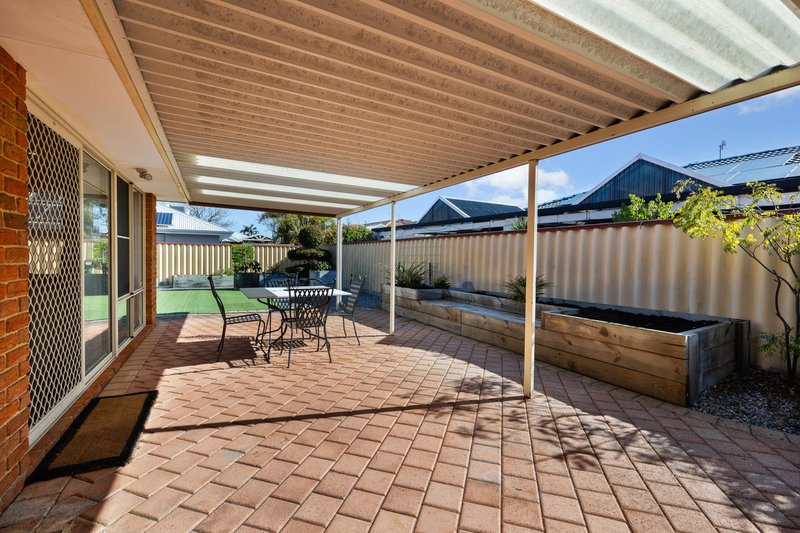 Photo - 4 Newhaven Place, Canning Vale WA 6155 - Image 17