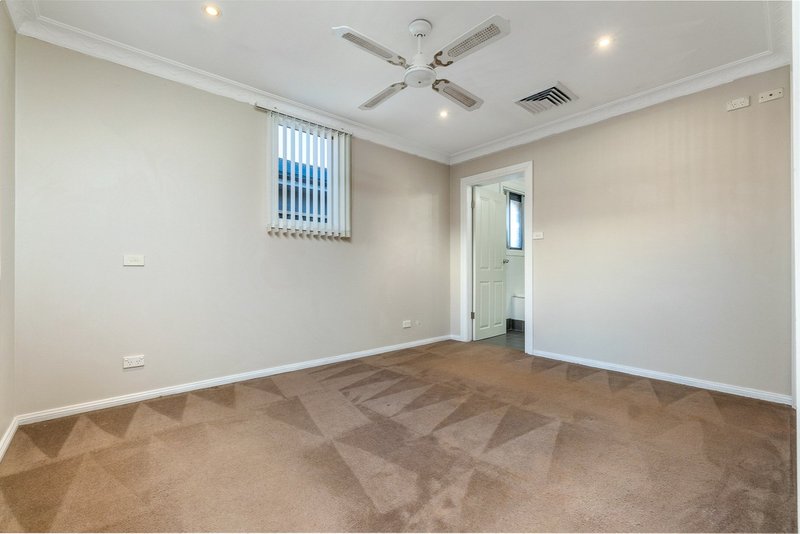 Photo - 4 Newleaf Close, Werrington Downs NSW 2747 - Image 7