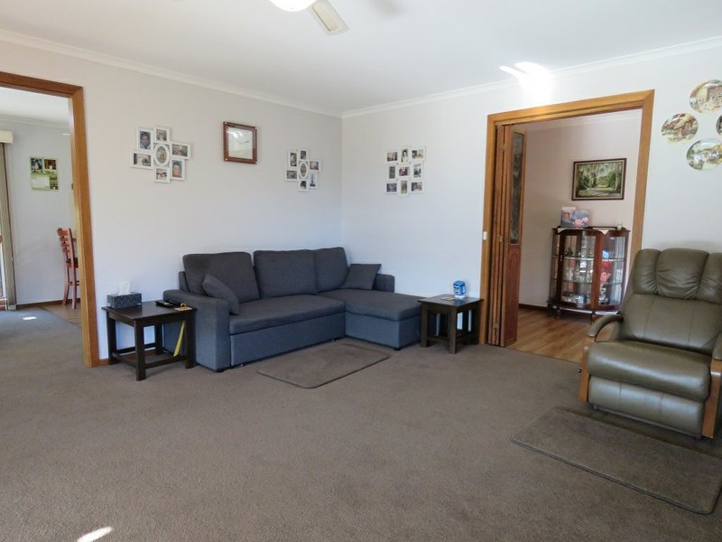 Photo - 4 Newton Close, Paynesville VIC 3880 - Image 6