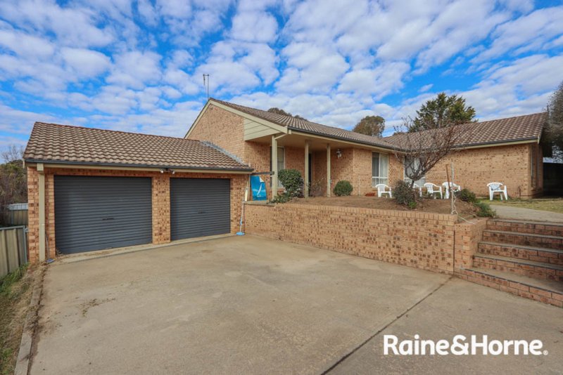 4 Nightmarch Parade, Windradyne NSW 2795