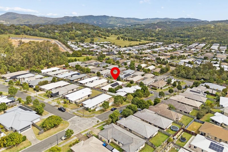 Photo - 4 Nightshade Crescent, Pimpama QLD 4209 - Image 23