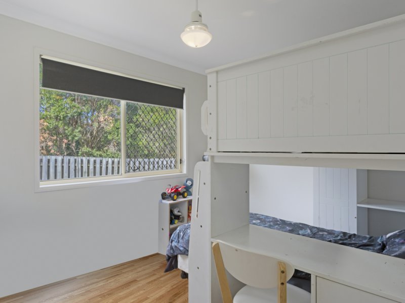 Photo - 4 Nikau Crescent, Nerang QLD 4211 - Image 8