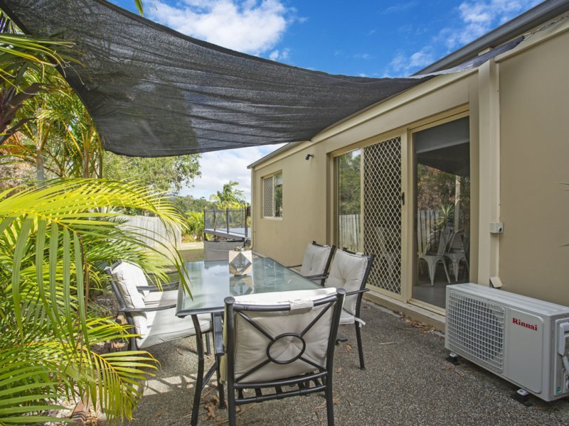 Photo - 4 Nikau Crescent, Nerang QLD 4211 - Image 11