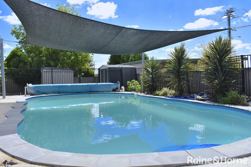 Photo - 4 Nile Street, Raglan NSW 2795 - Image 2