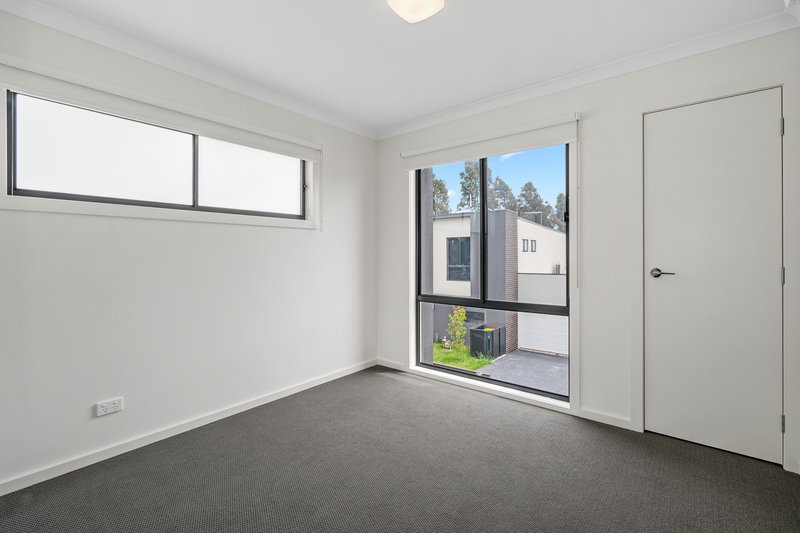 Photo - 4 Nilgiri Lane, South Morang VIC 3752 - Image 7