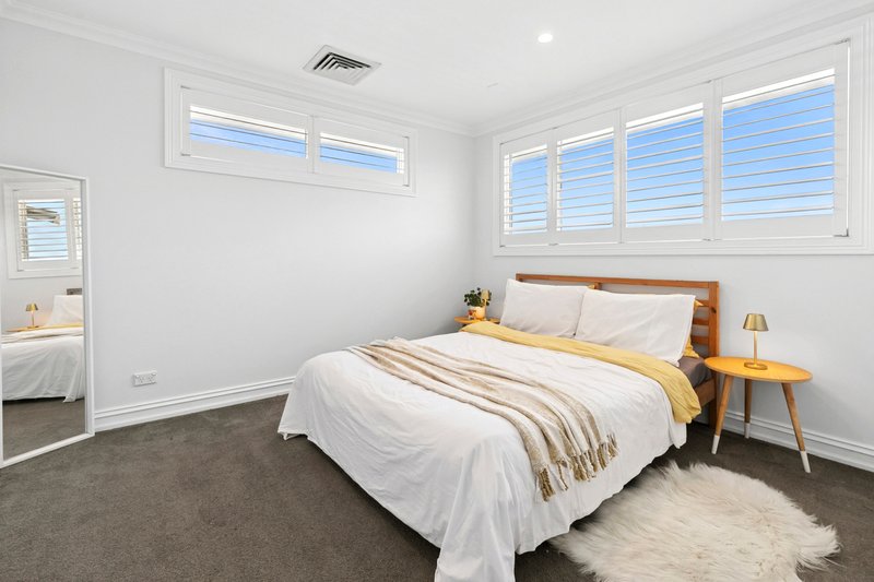 Photo - 4 Nimbey Avenue, Narraweena NSW 2099 - Image 14