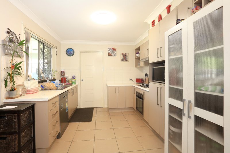 Photo - 4 Nimbus Court, Coomera QLD 4209 - Image 3