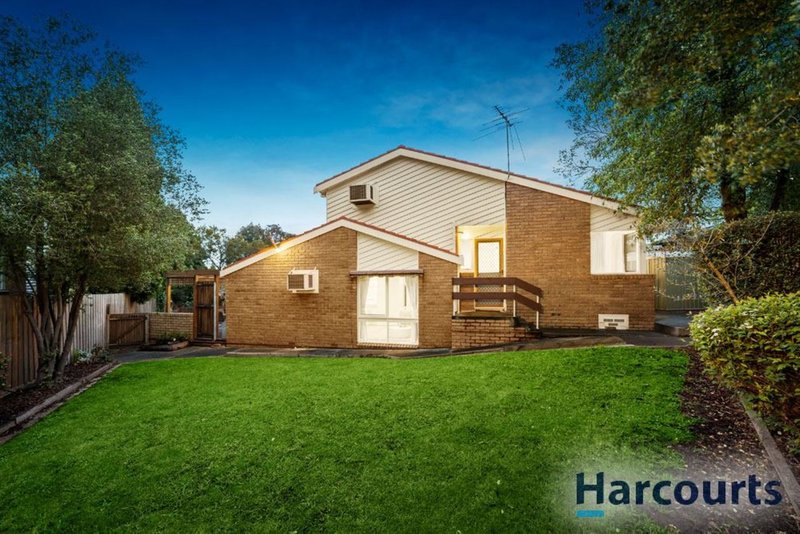 Photo - 4 Nina Place, Wantirna VIC 3152 - Image 12