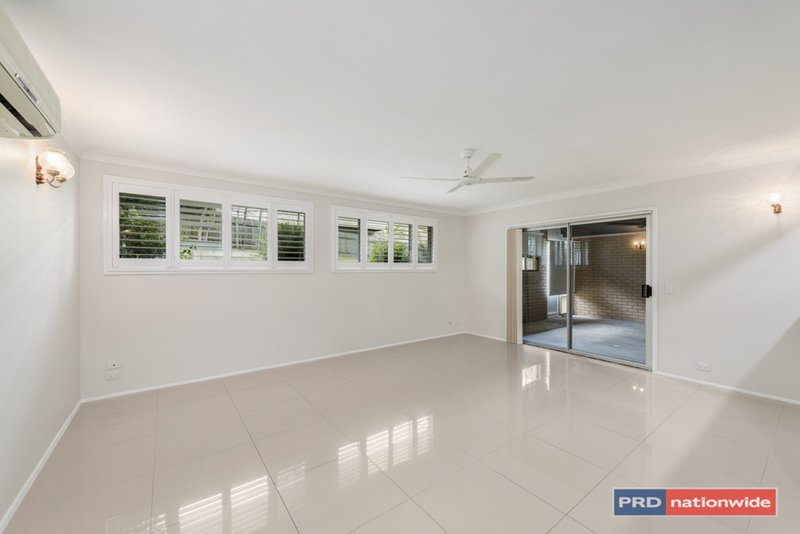 Photo - 4 Nioka Place, Coffs Harbour NSW 2450 - Image 9