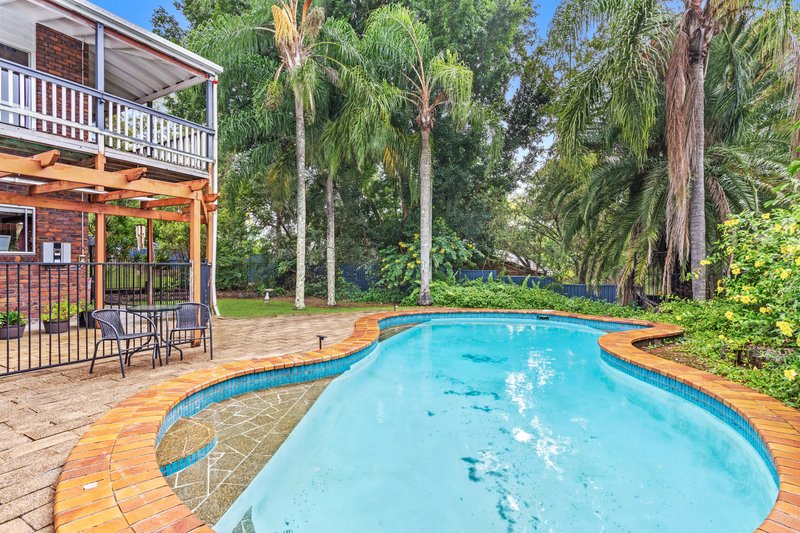 Photo - 4 Nonga Court, Mudgeeraba QLD 4213 - Image 3