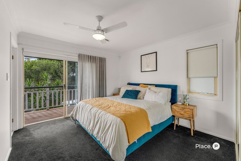 Photo - 4 Nora Street, Bulimba QLD 4171 - Image 11