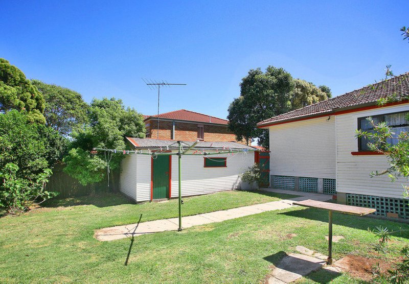 Photo - 4 Norman Avenue, Auburn NSW 2144 - Image 3