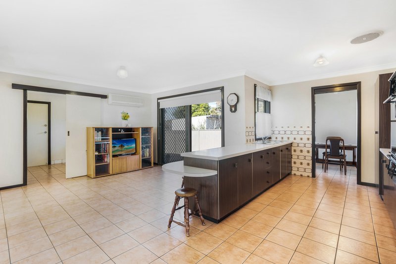 Photo - 4 Norseman Close, Green Valley NSW 2168 - Image 10