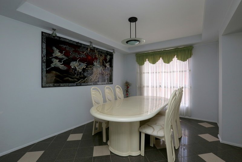 Photo - 4 Noumea Avenue, Bankstown NSW 2200 - Image 6