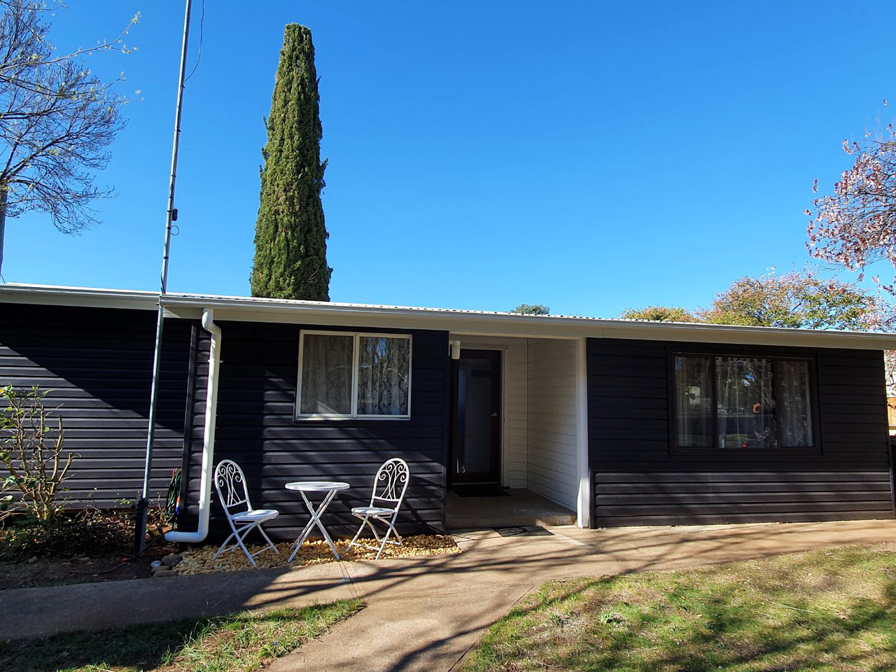 2-bedroom house at 4 Nuralda Place, Cooma, NSW 2630, Snowy Monaro, New South Wales