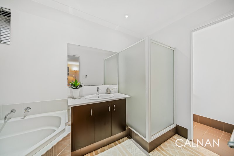 Photo - 4 Nutmeg Place, Wattle Grove WA 6107 - Image 7