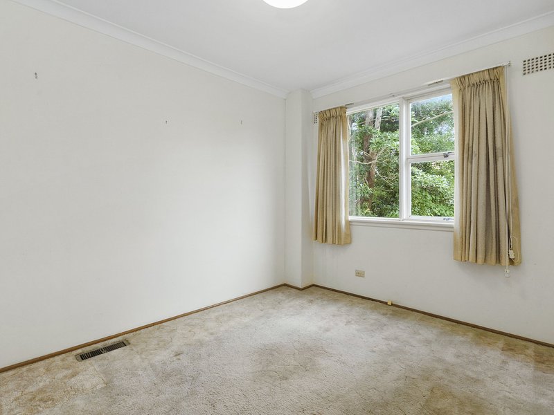 Photo - 4 Nyorie Place, Frenchs Forest NSW 2086 - Image 11