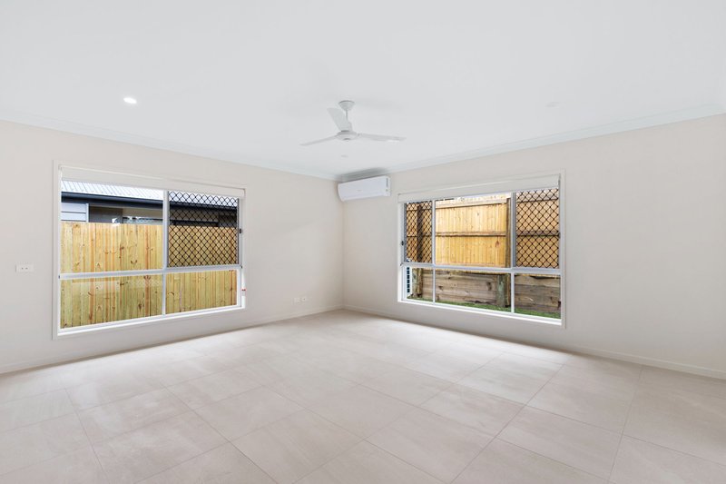 Photo - 4 Oak Street, Pimpama QLD 4209 - Image 7