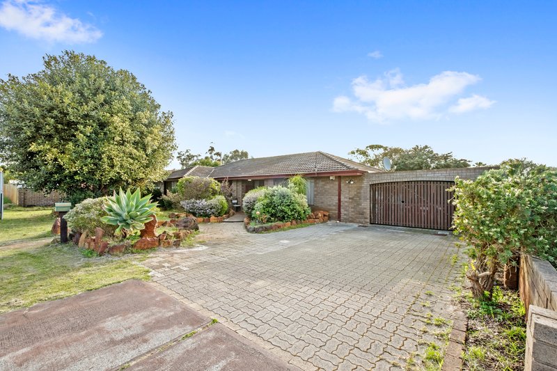 Photo - 4 Oak Tree Court, Langford WA 6147 - Image 2