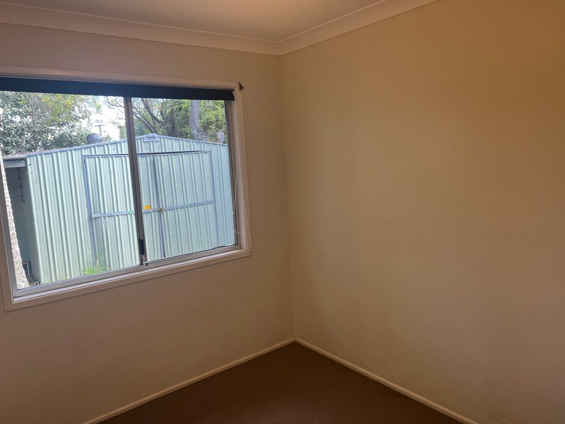 Photo - 4 Oakdale Street, Browns Plains QLD 4118 - Image 9