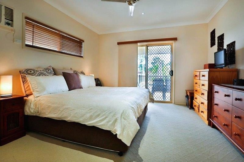 Photo - 4 Oakmont Close, Kirwan QLD 4817 - Image 7