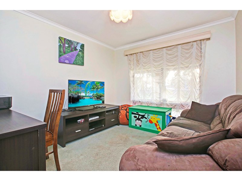 Photo - 4 Ohio Court, Parafield Gardens SA 5107 - Image 5