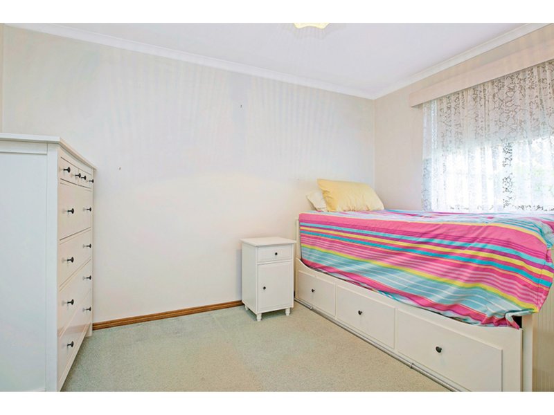 Photo - 4 Ohio Court, Parafield Gardens SA 5107 - Image 6