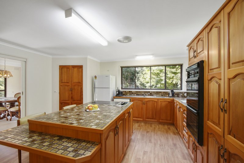 Photo - 4 Old Warburton Road, Warburton VIC 3799 - Image 2