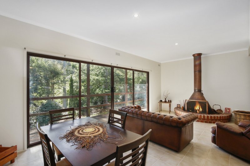 Photo - 4 Old Warburton Road, Warburton VIC 3799 - Image 14