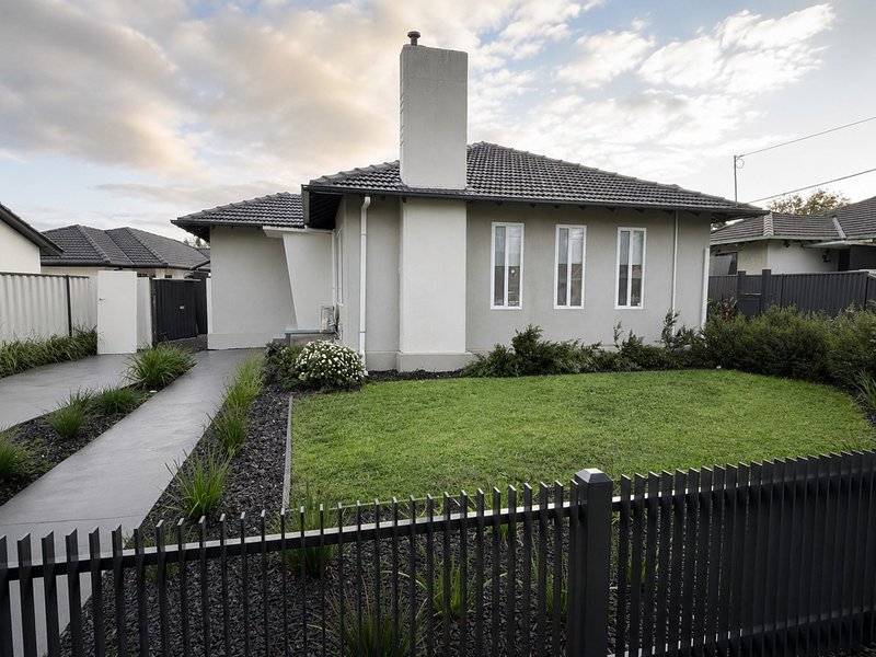 Photo - 4 Oleander Street, Doveton VIC 3177 - Image 1
