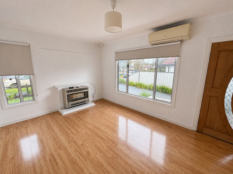 Photo - 4 Oleander Street, Doveton VIC 3177 - Image 3