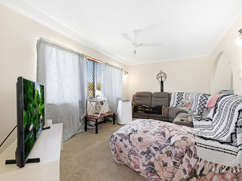 Photo - 4 Olive Court, Pialba QLD 4655 - Image 3