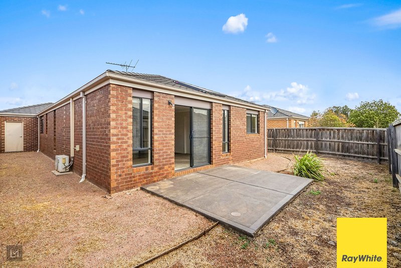 Photo - 4 Olivia Rise, Tarneit VIC 3029 - Image 11