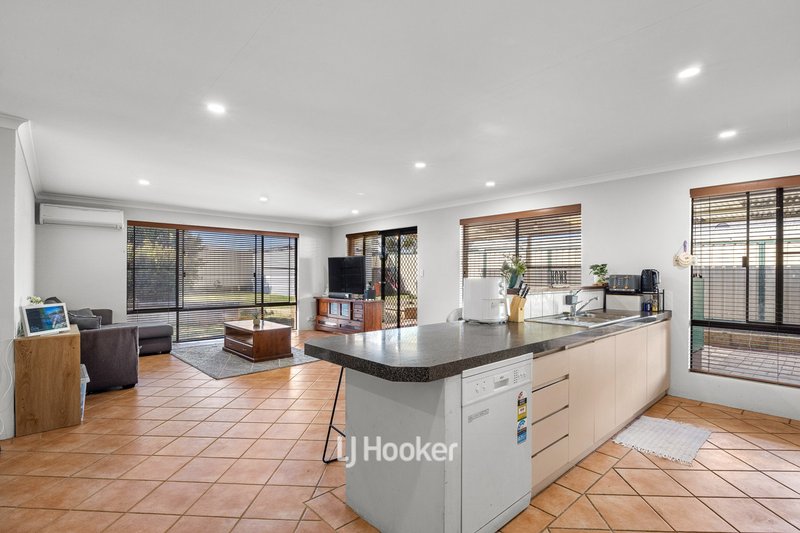 Photo - 4 O'Meehan Green, Usher WA 6230 - Image 4