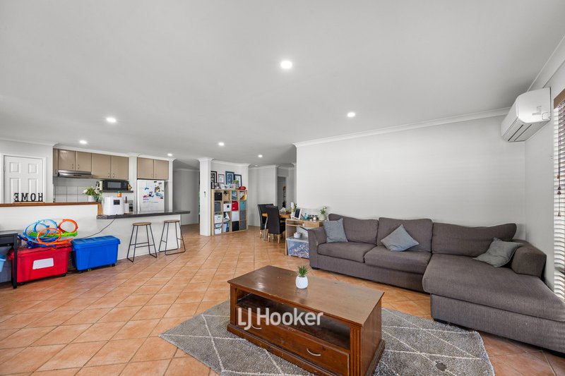 Photo - 4 O'Meehan Green, Usher WA 6230 - Image 8
