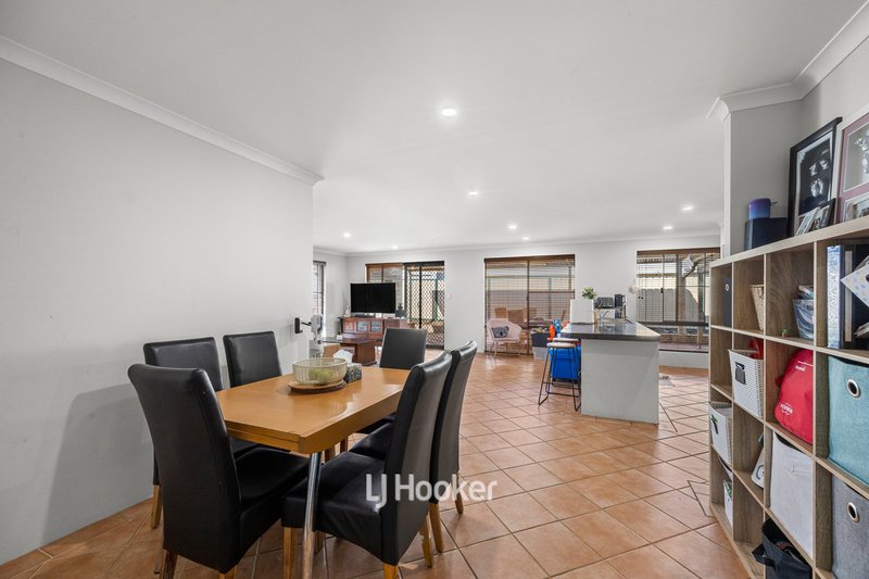 Photo - 4 O'Meehan Green, Usher WA 6230 - Image 10
