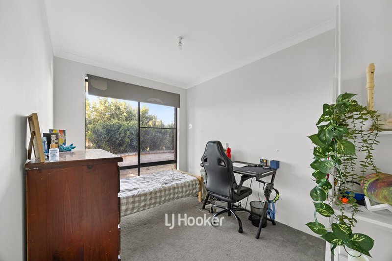 Photo - 4 O'Meehan Green, Usher WA 6230 - Image 17