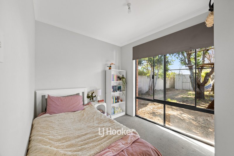 Photo - 4 O'Meehan Green, Usher WA 6230 - Image 18
