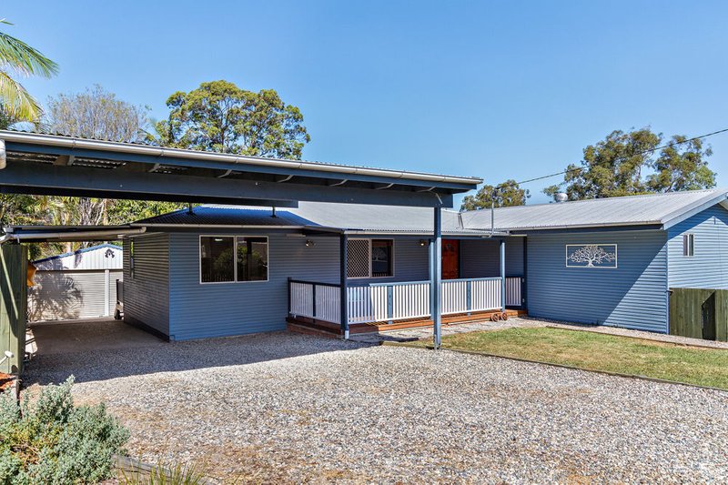 Photo - 4 Onslow Street, Arana Hills QLD 4054 - Image 15