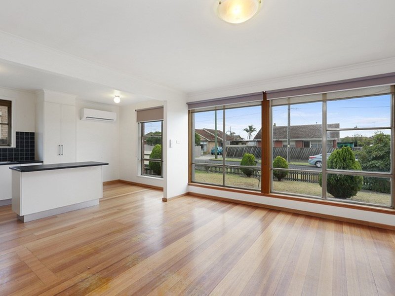 Photo - 4 Oregon Avenue, Corio VIC 3214 - Image 3