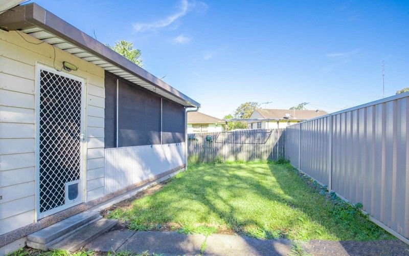 Photo - 4 Oregon Place, Gateshead NSW 2290 - Image 10