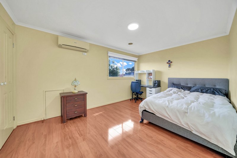 Photo - 4 Oregon Place, Mill Park VIC 3082 - Image 14